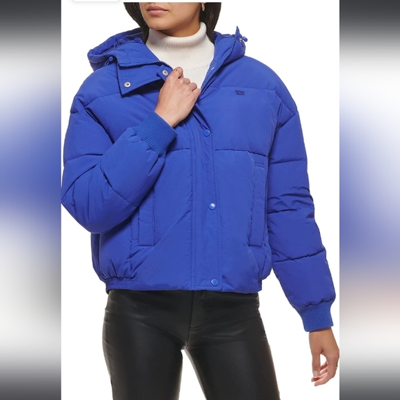 ⛔️SOLD⛔️🆕️NWT Levi's Women's Cinch Waist Puffer Jacket Crop Puffer Coat - Picture 2 of 16